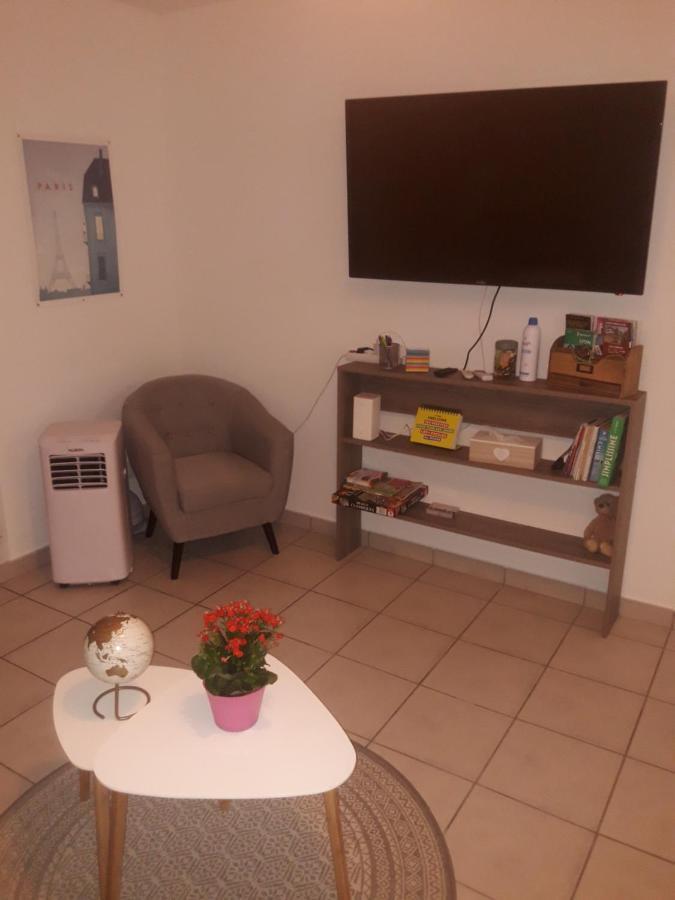 Ferienwohnung Drissia&Othman Cote Cite Carcassonne Exterior foto